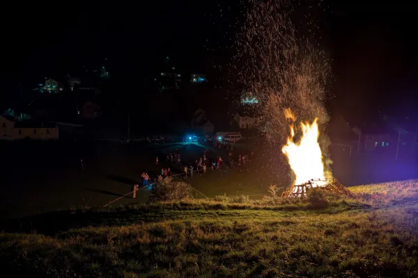 Lydbrook Memorial Hall - Our First Bonfire Night